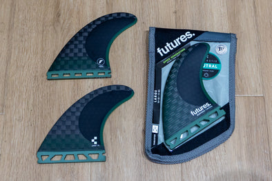 Futures Fins BLACK STIX 4.0 V2 F8 Lサイズ