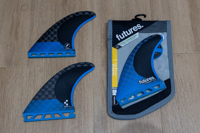 Futures Fins BLACK STIX 4.0 V2 R6 Mサイズ